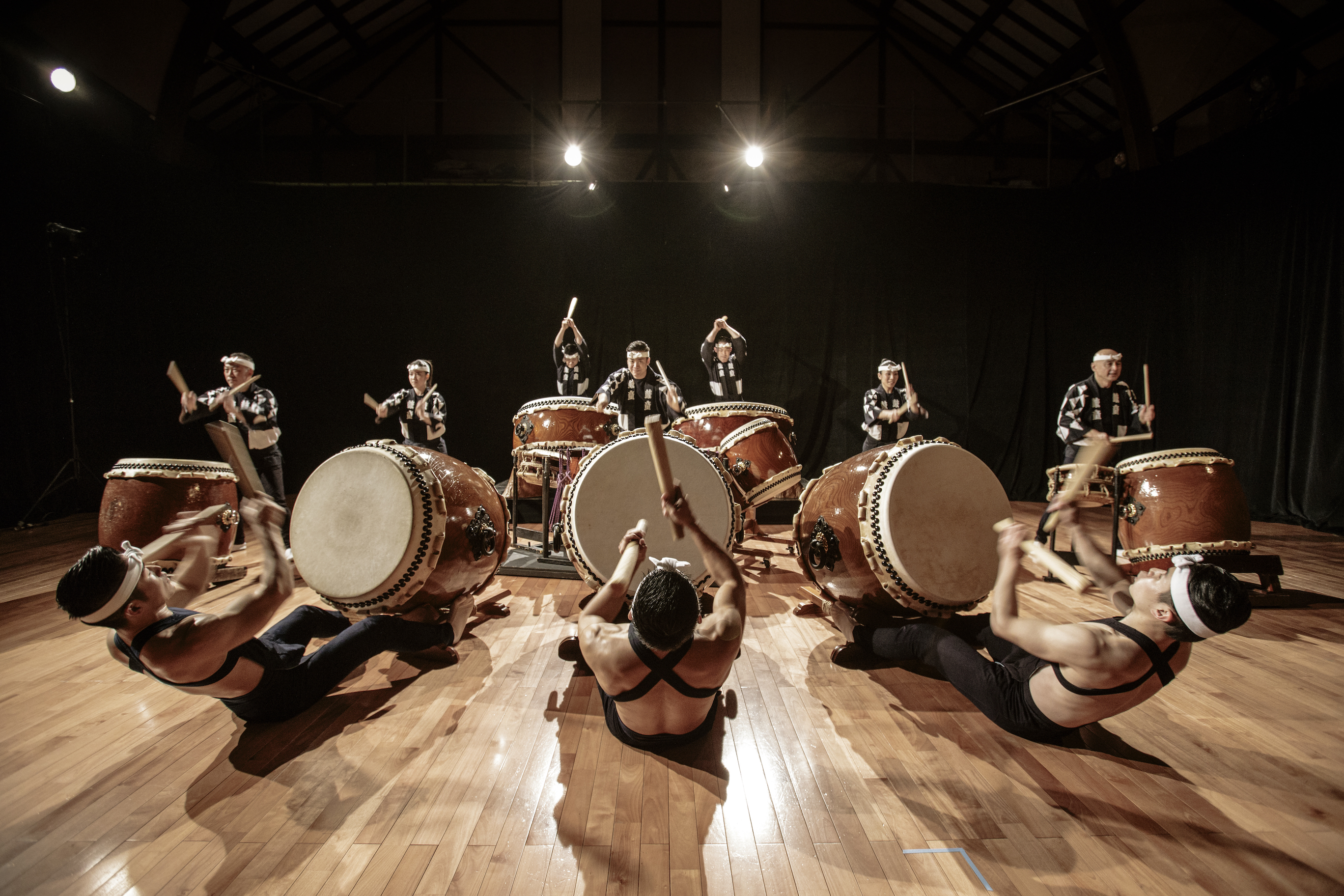 Review | Japanese Drumming Ensemble Kodo Takes On the Santa 