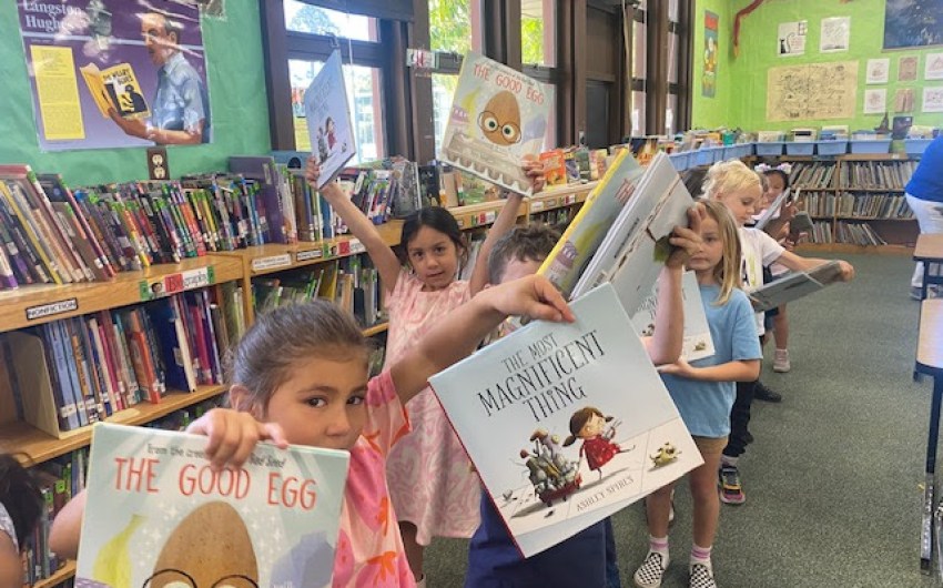Santa Barbara Education Foundation Gives 5,500 Books to Elementary School Students