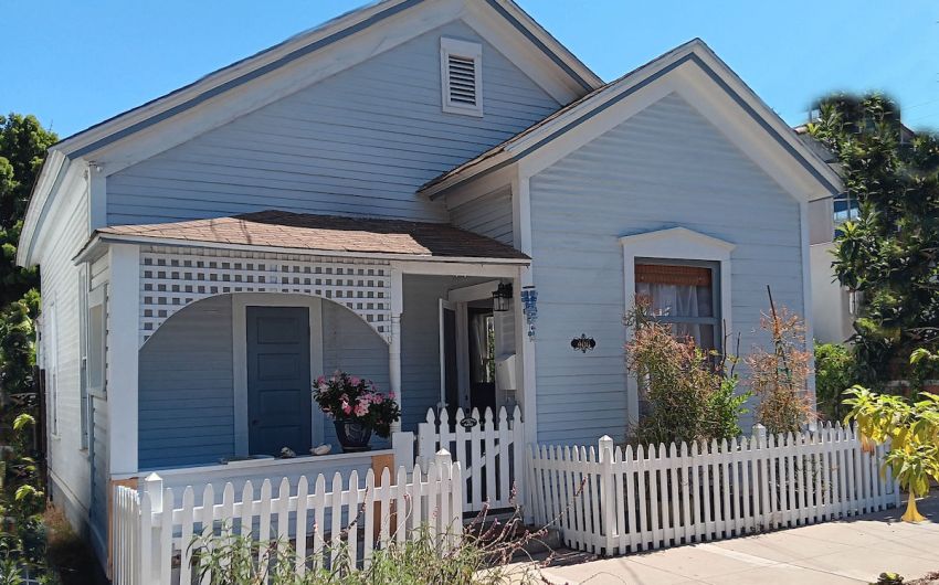 A 1900s Home for a Top Businesswoman