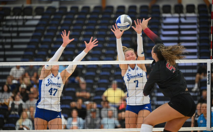 UC Santa Barbara Women’s Volleyball Fall Short in Home Match Against No. 2 Ranked Stanford