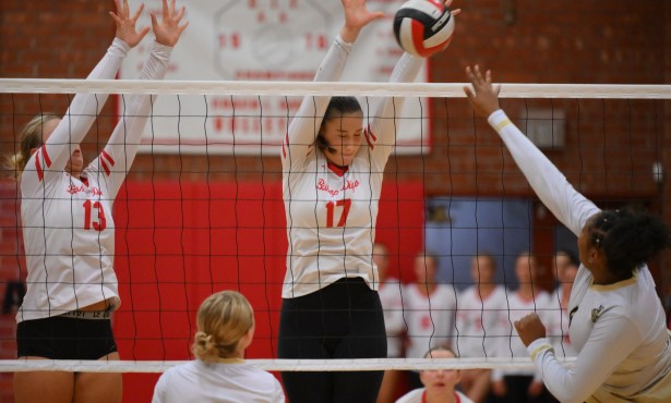 Bishop Diego Advances to CIF-SS Division 3 Quarterfinals After Defeating Bishop Montgomery in Four Sets