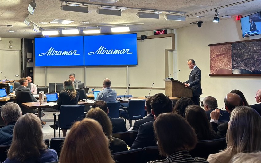 Developer Rick Caruso Among Speakers at Marathon Meeting on Proposed Miramar Expansion