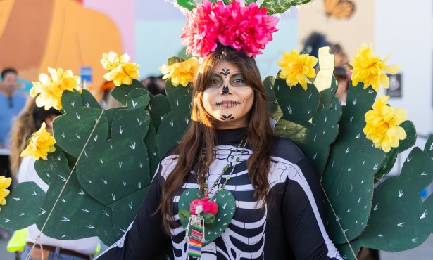 Honoring the Dead, Celebrating Life with Día de Muertos