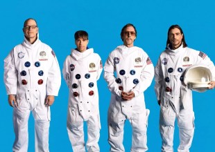 Review | Weezer’s Voyage to the Blue Planet