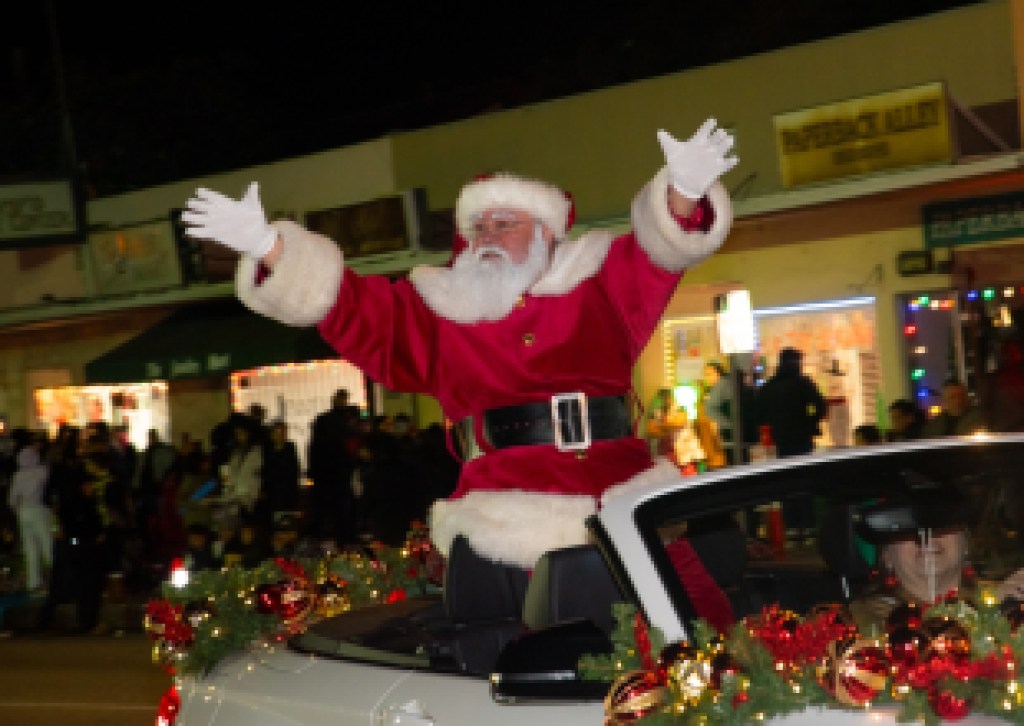 Detalles del desfile navideño de Old Town Goleta para el sábado 7 de diciembre