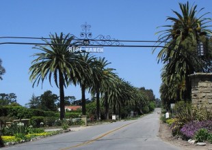 Hope Ranch Homeowners Battle over Height Limits