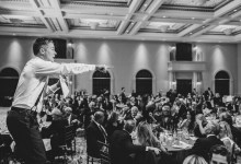 Dressed to the Nines, Wine Auction Crowd Raises Nearly $900K