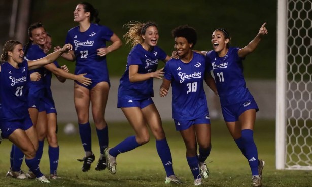 UC Santa Barbara Women’s Soccer Heads to NCAA Tournament for First Time in 15 Years 