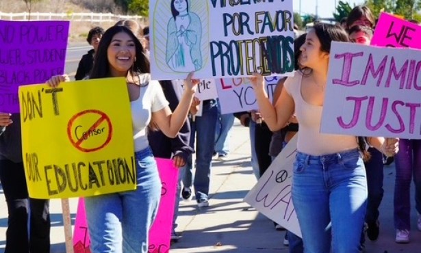 Dos Pueblos High School Students Take Part in Post-Election Walkout