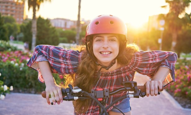 Riding Safely: E-Bike Safety Tips for the Entire Family