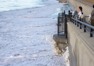 Santa Barbara Sees Sea Levels Rise During King Tide 