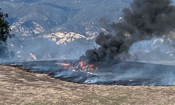 Small Aircraft Crashes Near Highway 101 in Goleta